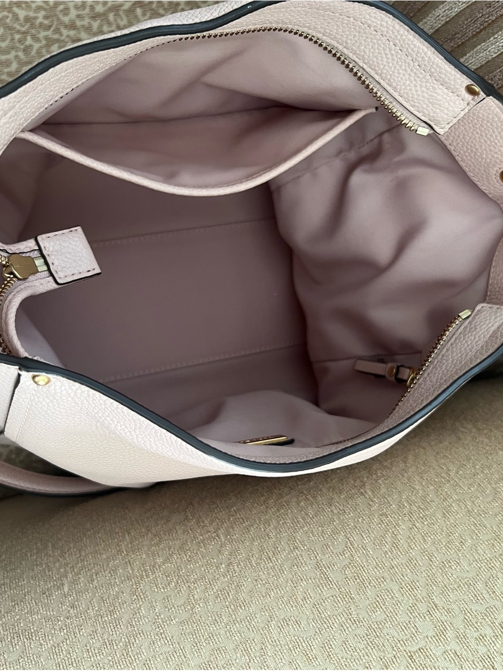 Tory Burch Blush Pebbled Leather Shoulder Tote with Gold Logo - Picture 8 of 8